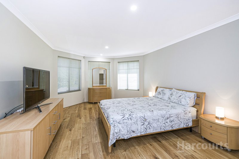 Photo - 46 Langford Boulevard, Madeley WA 6065 - Image 11