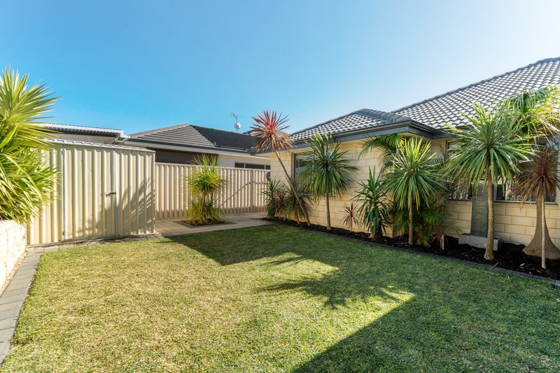 Photo - 46 Liriope Parkway, Sinagra WA 6065 - Image 27