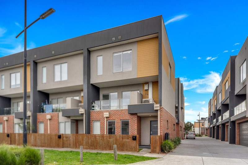 4/6 Little Windrock Lane, Craigieburn VIC 3064