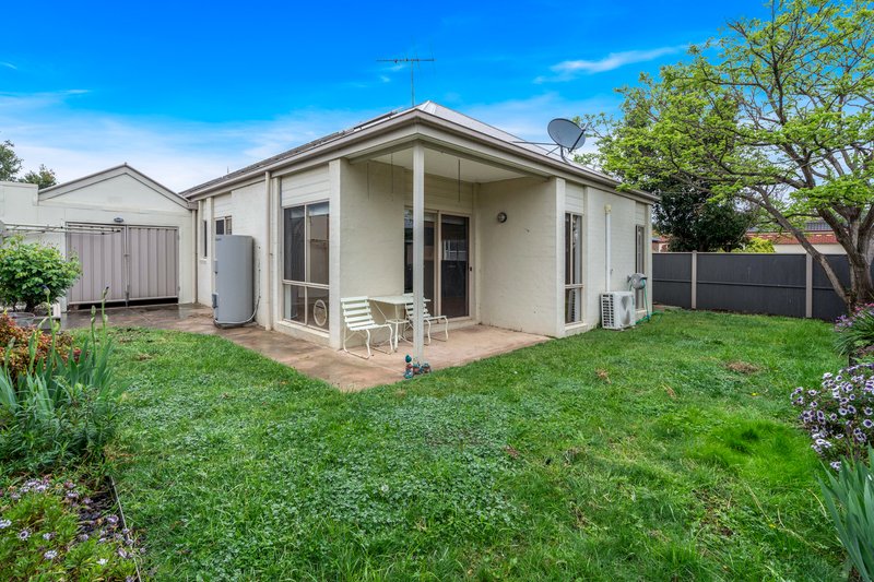 Photo - 46 Liverpool Circuit, Craigieburn VIC 3064 - Image 20