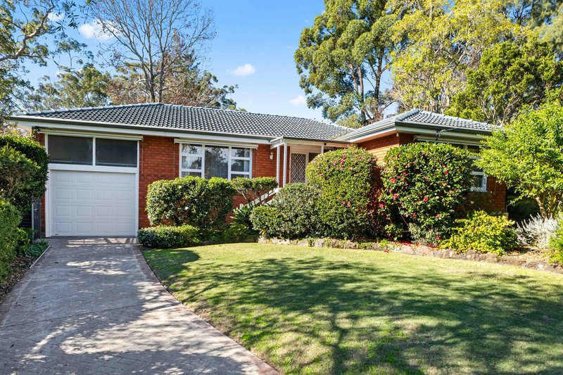 Photo - 46 Lockerbie Road, Thornleigh NSW 2120 - Image 1