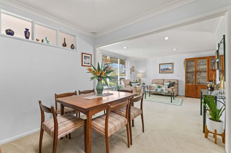 Photo - 46 Lockerbie Road, Thornleigh NSW 2120 - Image 4