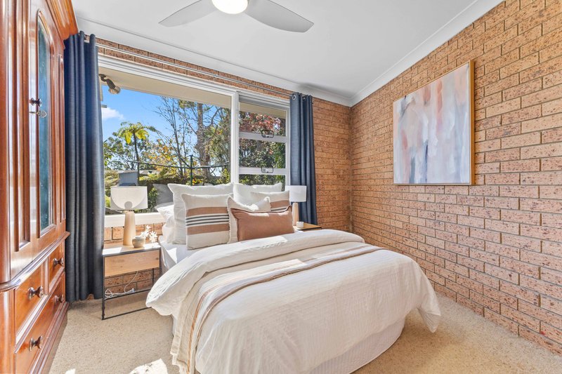 Photo - 46 Lockerbie Road, Thornleigh NSW 2120 - Image 8