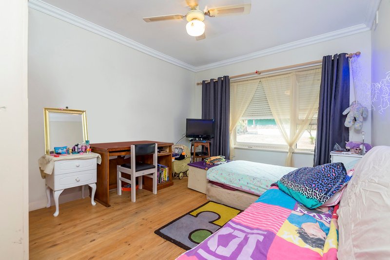 Photo - 46 Lyndoch Road, Gawler East SA 5118 - Image 6