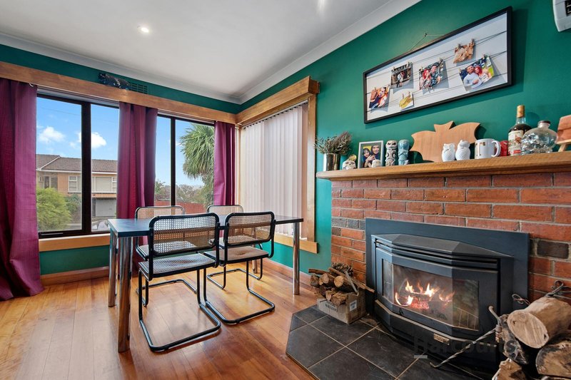 Photo - 46 Lyons Avenue, Miandetta TAS 7310 - Image 3