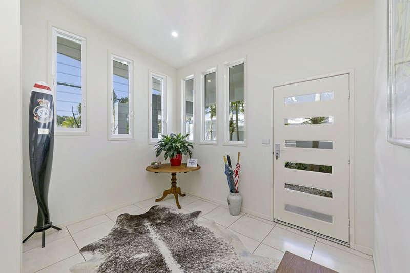 Photo - 46 Mahogany Drive, Pelican Waters QLD 4551 - Image 6