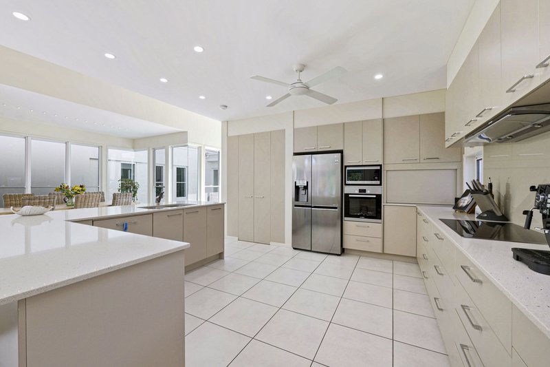 Photo - 46 Mahogany Drive, Pelican Waters QLD 4551 - Image 8