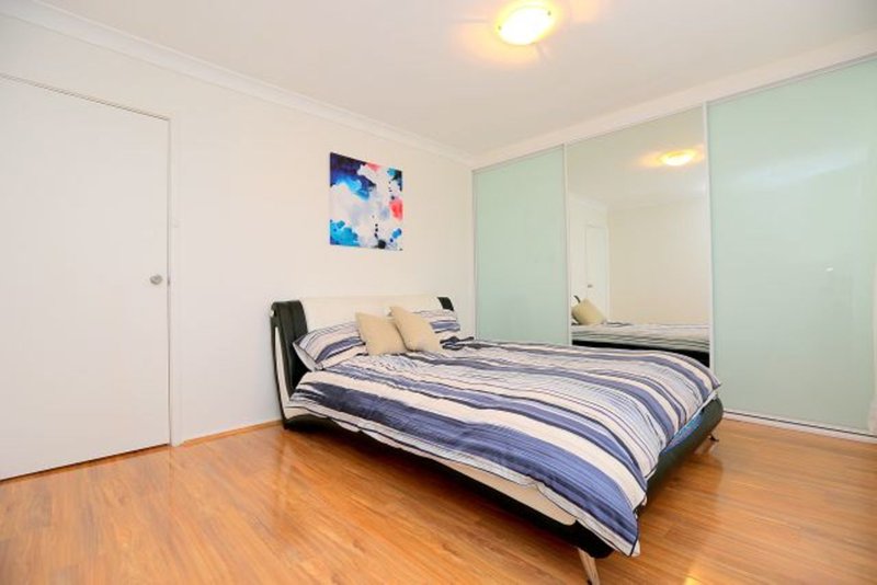 Photo - 46 Marden Street, Georges Hall NSW 2198 - Image 6