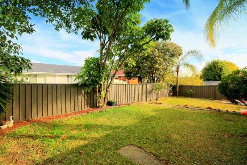 Photo - 46 Marden Street, Georges Hall NSW 2198 - Image 13