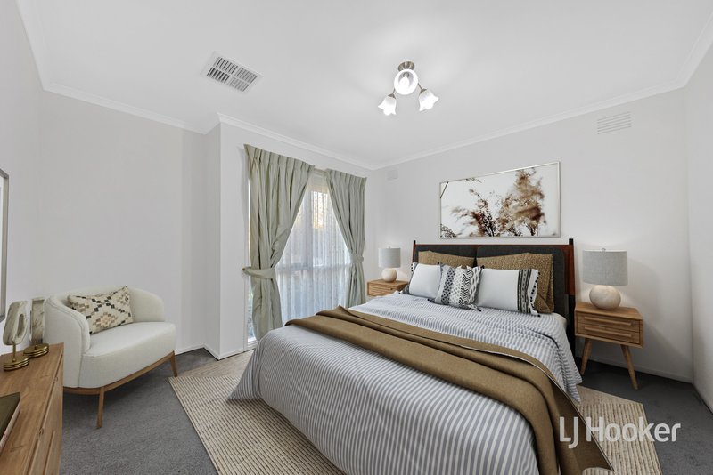 Photo - 46 Marlborough Crescent, Hoppers Crossing VIC 3029 - Image 8