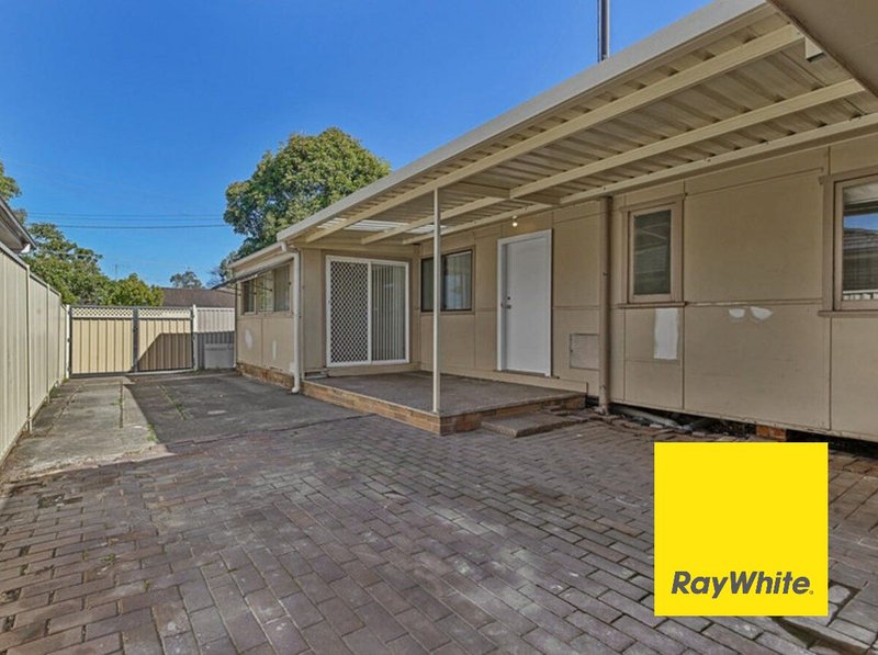 Photo - 46 Marsden Road, St Marys NSW 2760 - Image 6