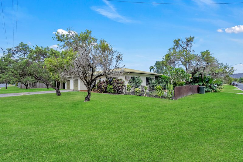 Photo - 46 Mazlin Street, Edge Hill QLD 4870 - Image 3