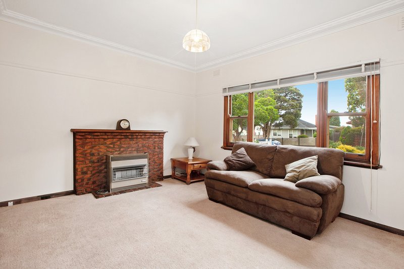 Photo - 46 Mcmahon Road, Reservoir VIC 3073 - Image 4