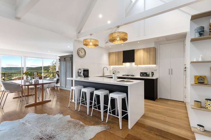 Photo - 46 Melaleuca Drive, St Ives NSW 2075 - Image 3