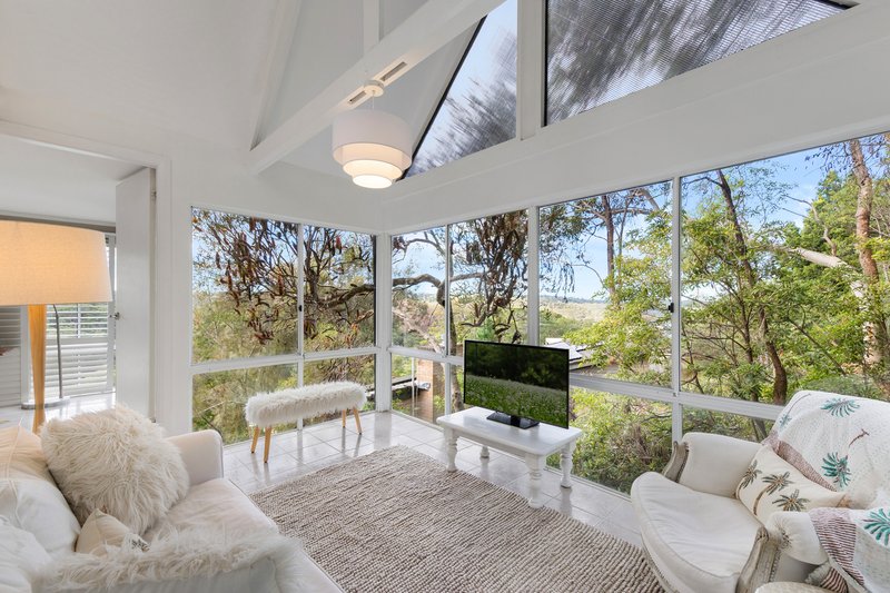 Photo - 46 Melaleuca Drive, St Ives NSW 2075 - Image 5