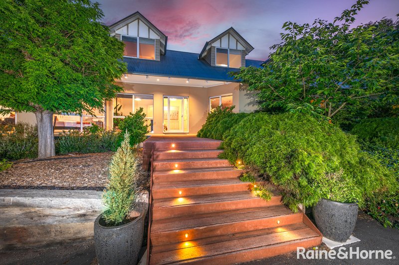 Photo - 46 Melbourne Road, Gisborne VIC 3437 - Image 6