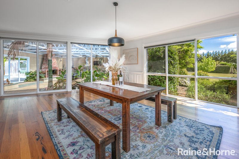 Photo - 46 Melbourne Road, Gisborne VIC 3437 - Image 10