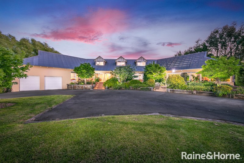 Photo - 46 Melbourne Road, Gisborne VIC 3437 - Image 25