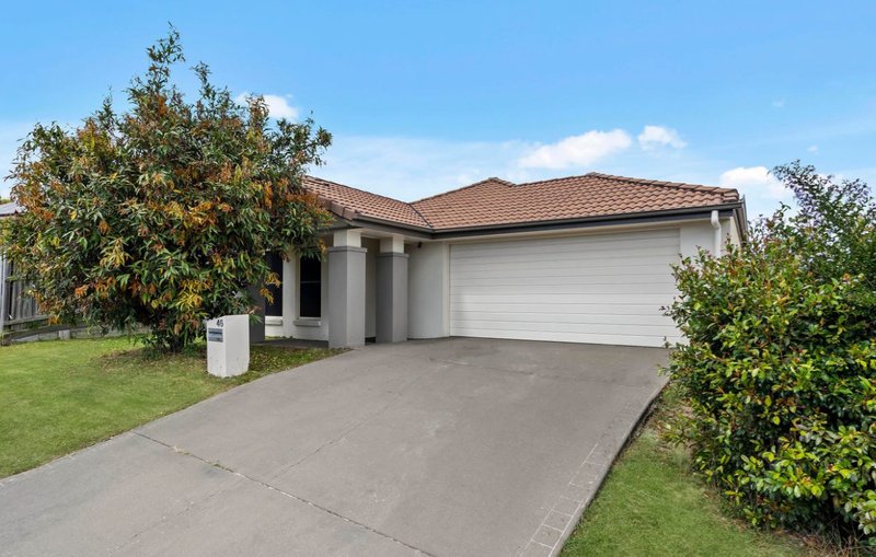 Photo - 46 Menara Circuit, North Lakes QLD 4509 - Image 2