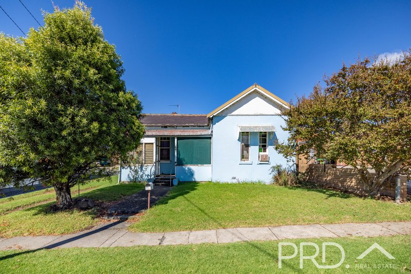 Photo - 46 Merivale Street, Tumut NSW 2720 - Image 2