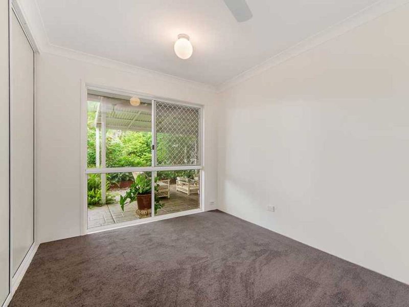 Photo - 46 Merridown Drive, Merrimac QLD 4226 - Image 15