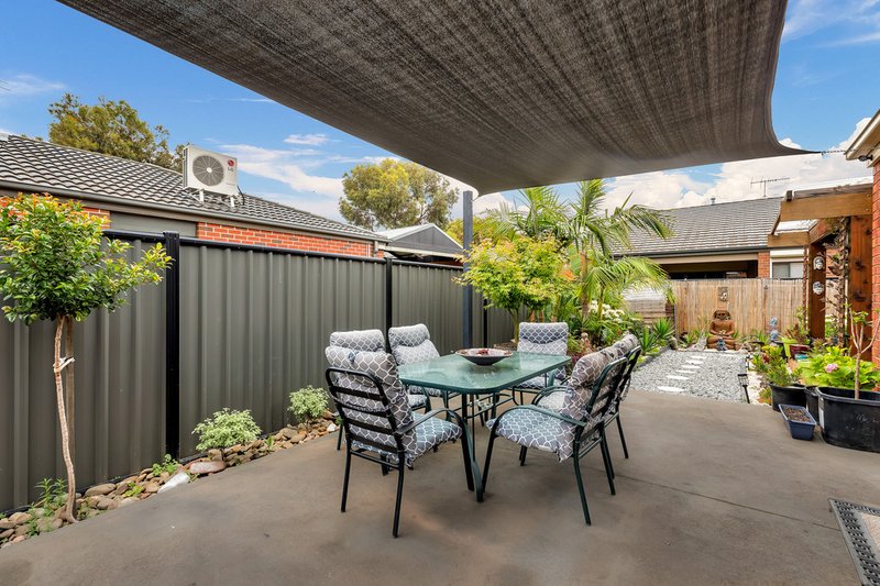 Photo - 46 Millendon Boulevard, Tarneit VIC 3029 - Image 12