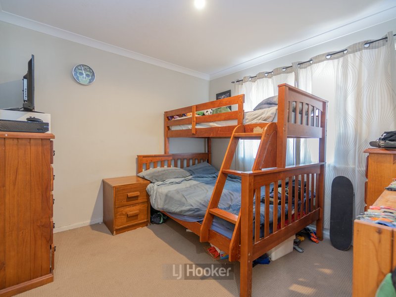 Photo - 46 Moreton Street, Boronia Heights QLD 4124 - Image 11