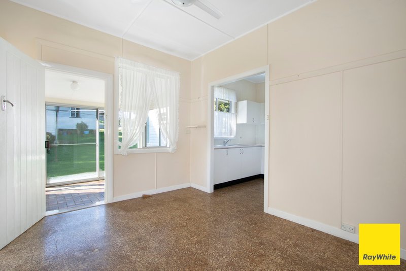 Photo - 46 Myrtle Street, Dorrigo NSW 2453 - Image 4