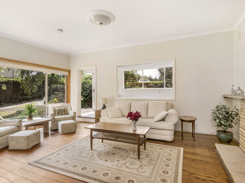 Photo - 46 Narrabeen Park Parade, Warriewood NSW 2102 - Image 4