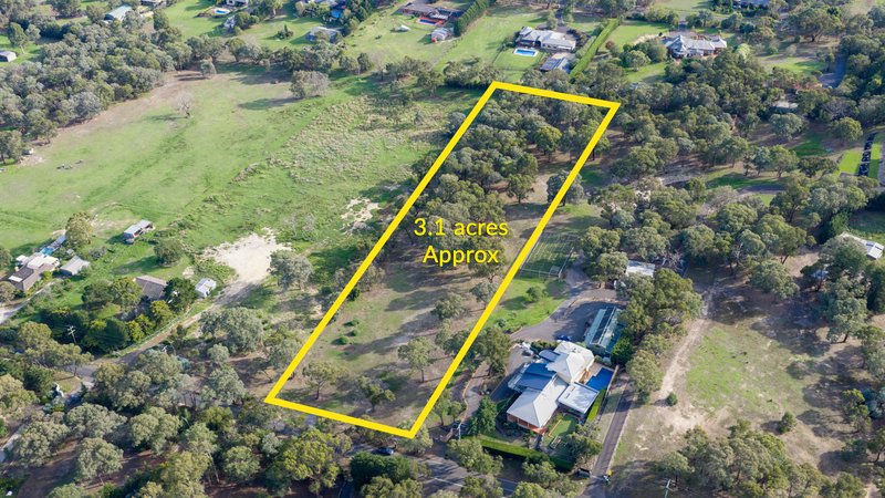 Photo - 46 North Oatlands Road, Yarrambat VIC 3091 - Image 4