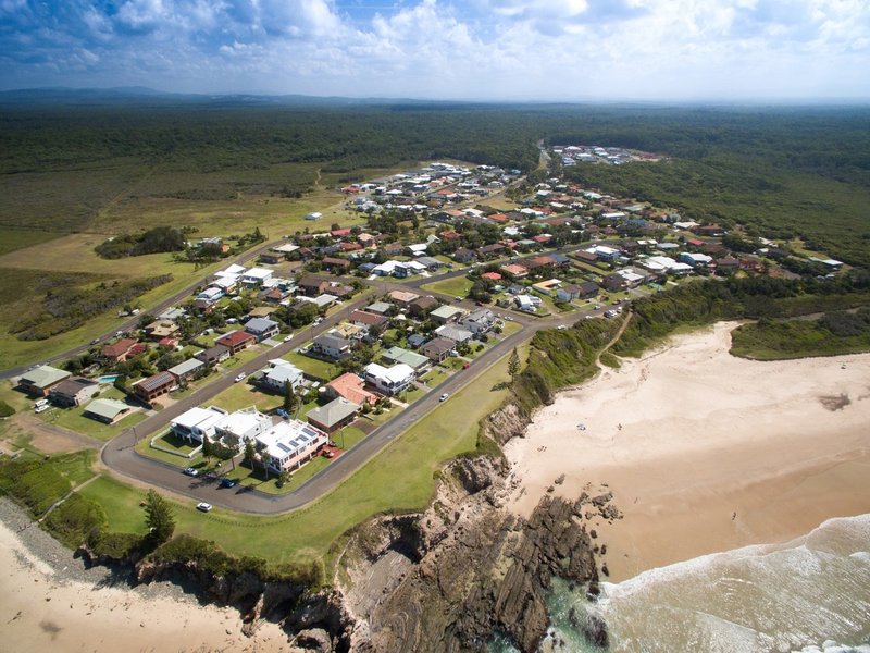 Photo - 46 Ocean Drive, Wallabi Point NSW 2430 - Image 24