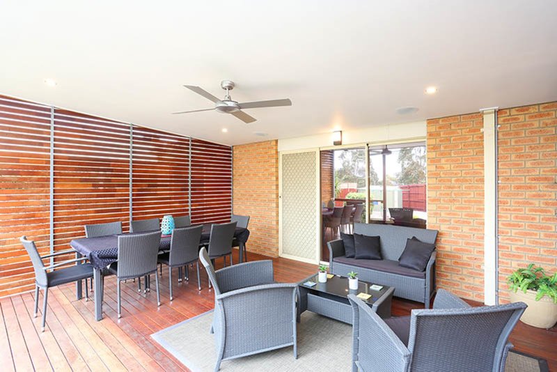 Photo - 46 Old Plenty Road, South Morang VIC 3752 - Image 12