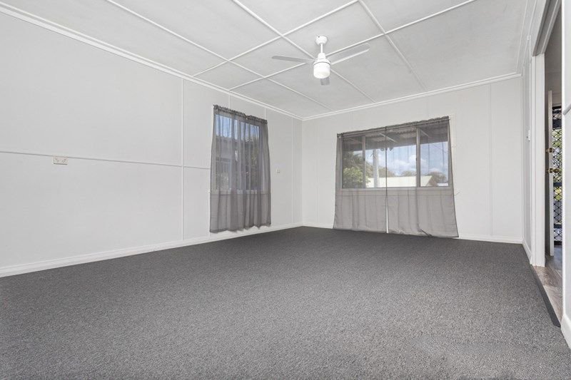 Photo - 46 Osborne Terrace, Deception Bay QLD 4508 - Image 7