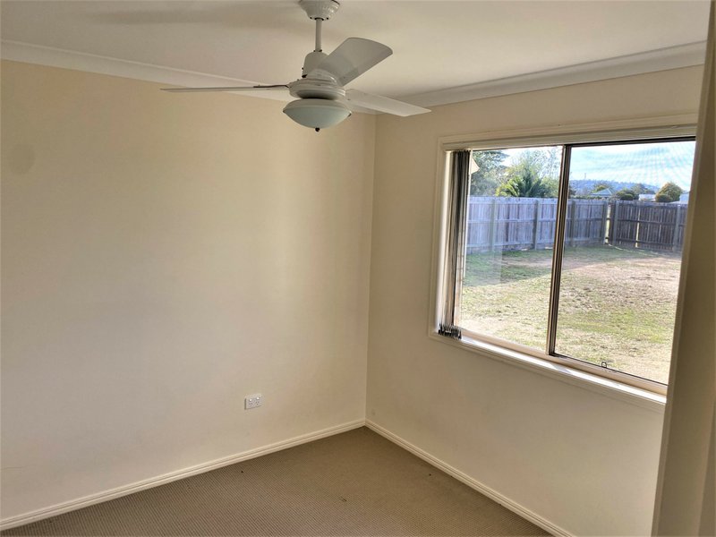 Photo - 46 Parkside Drive, Kingaroy QLD 4610 - Image 10