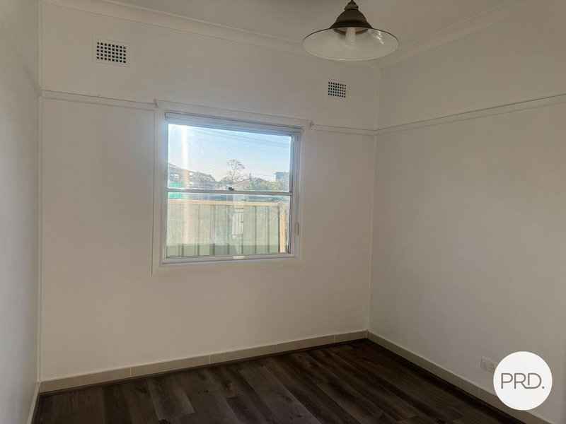 Photo - 46 Parliament Street, Macquarie Fields NSW 2564 - Image 8