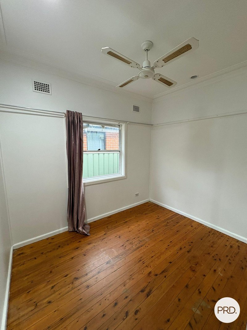 Photo - 46 Parliament Street, Macquarie Fields NSW 2564 - Image 4