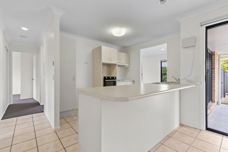 Photo - 46 Parsons Boulevard, Deception Bay QLD 4508 - Image 6