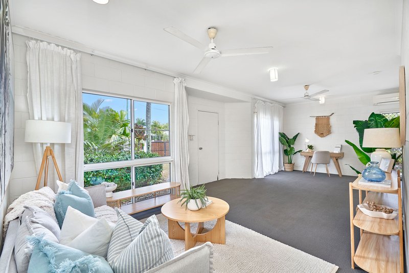 Photo - 46 Periwinkle Ave , Trinity Beach QLD 4879 - Image 1