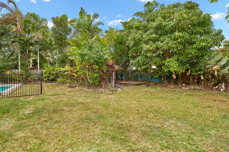 Photo - 46 Periwinkle Ave , Trinity Beach QLD 4879 - Image 14