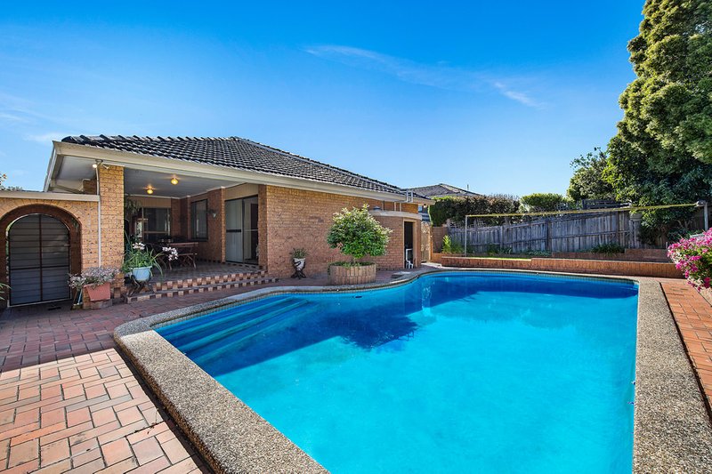 Photo - 46 Petronella Avenue, Wheelers Hill VIC 3150 - Image 10