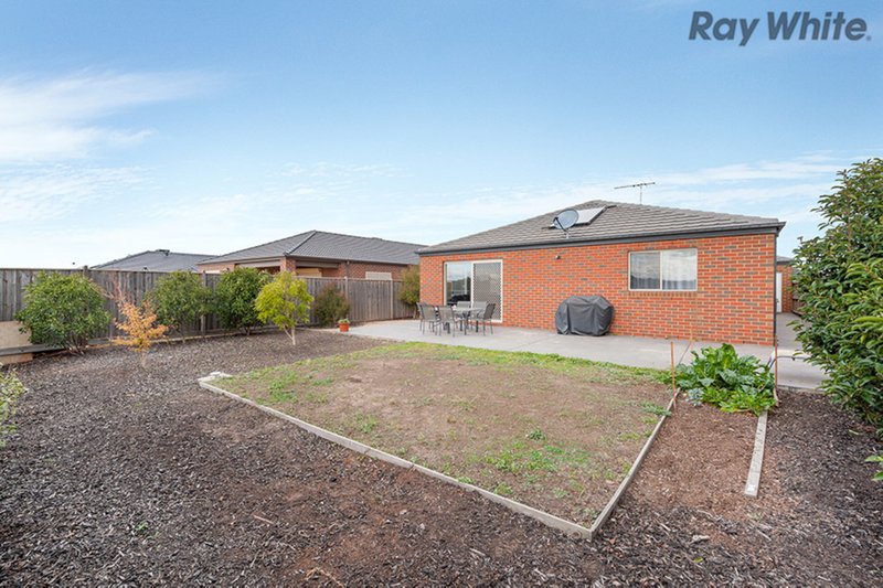 Photo - 46 Pinrush Road, Brookfield VIC 3338 - Image 9