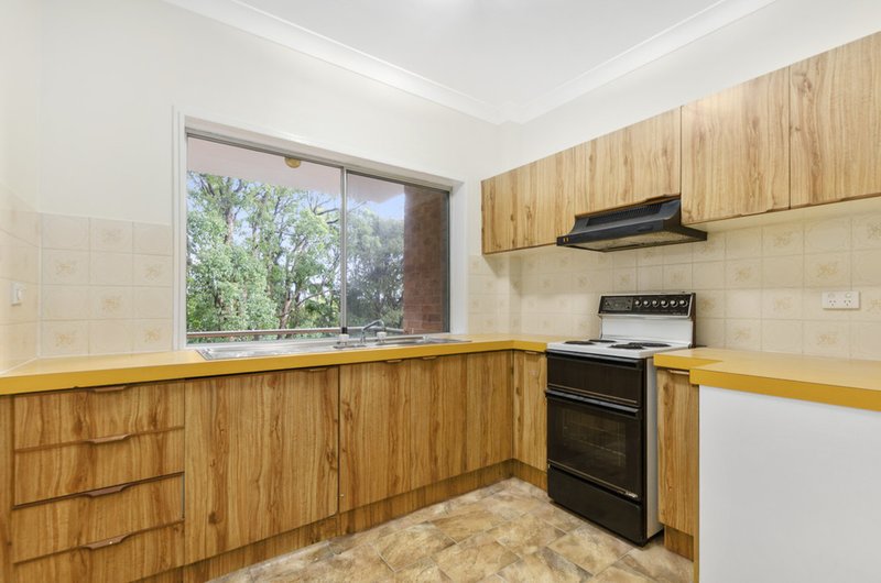 Photo - 4/6 Pitman Lane, Woonona NSW 2517 - Image 4