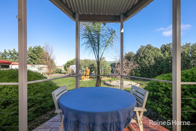 Photo - 46 Punjel Drive, Diggers Rest VIC 3427 - Image 16