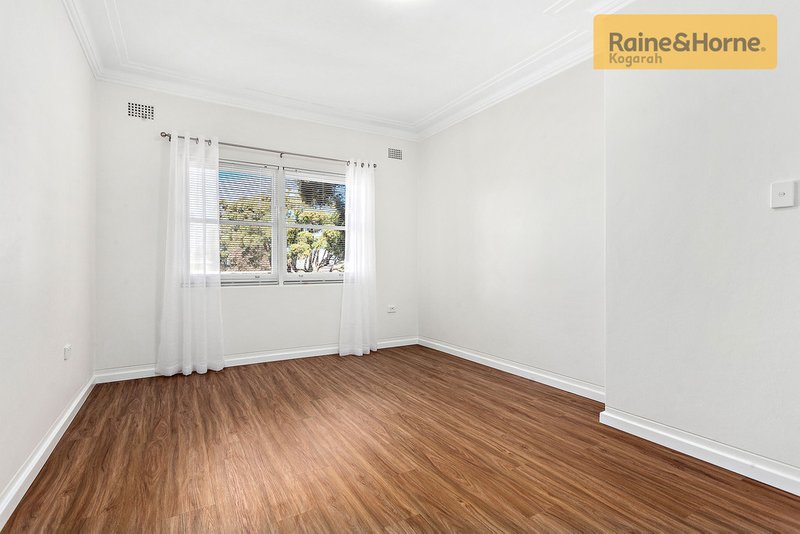 Photo - 4/6 Queens Avenue, Kogarah NSW 2217 - Image 5