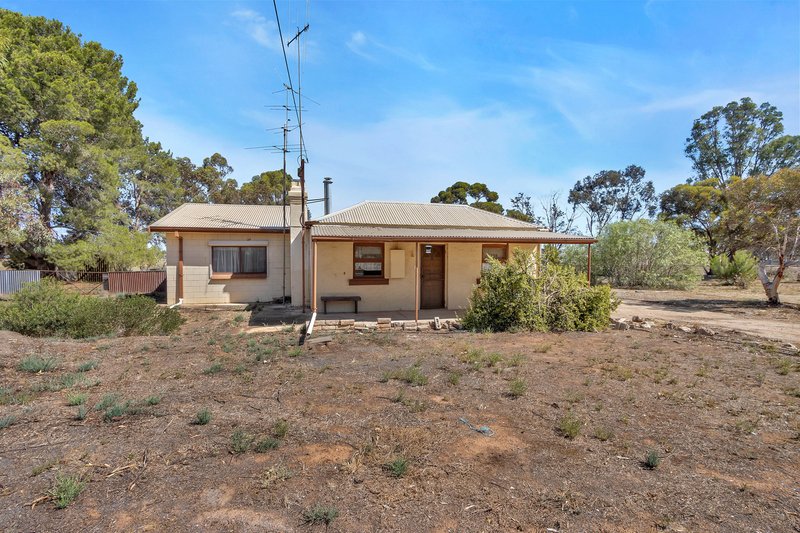 46 Railway Terrace, Balaklava SA 5461