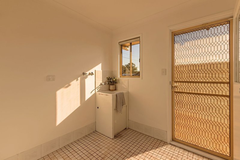 Photo - 46 Ranald Avenue, Ningi QLD 4511 - Image 28