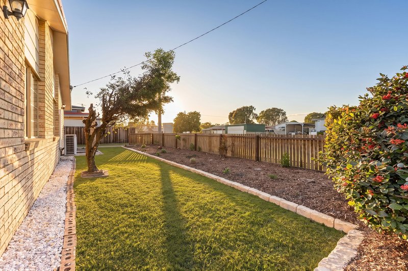 Photo - 46 Ranald Avenue, Ningi QLD 4511 - Image 33