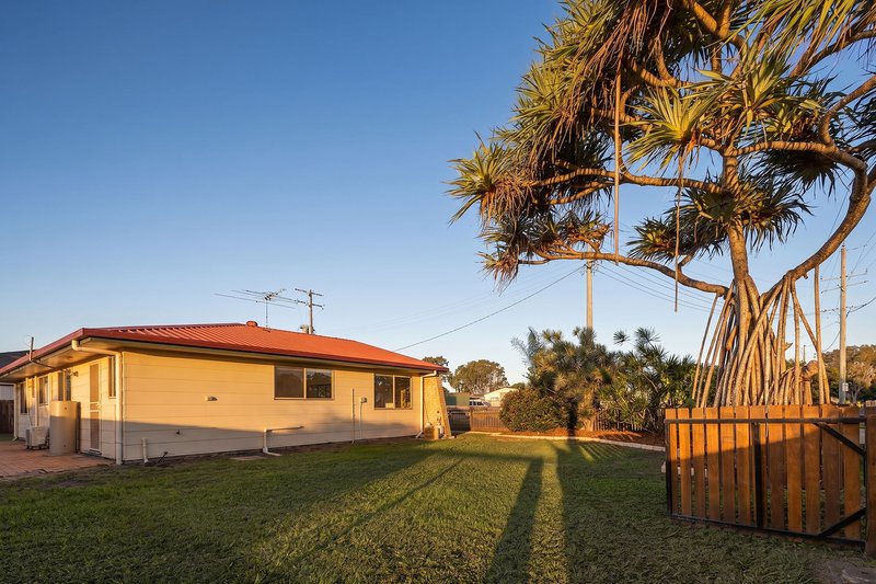 Photo - 46 Ranald Avenue, Ningi QLD 4511 - Image 35