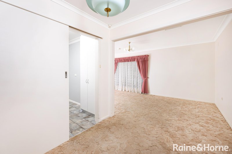 Photo - 46 Raye Street, Tolland NSW 2650 - Image 3