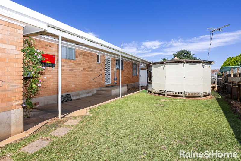 Photo - 46 Raye Street, Tolland NSW 2650 - Image 9